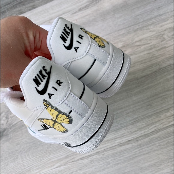 Nike Air Force 1 custom butterfly 🦋 - Picture 6 of 9